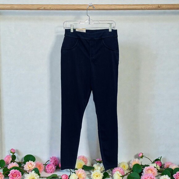 NWT Hue Stretch Denim Leggings Medium Soft Girl Lounge Casual Capsule Wardrobe - Picture 1 of 8